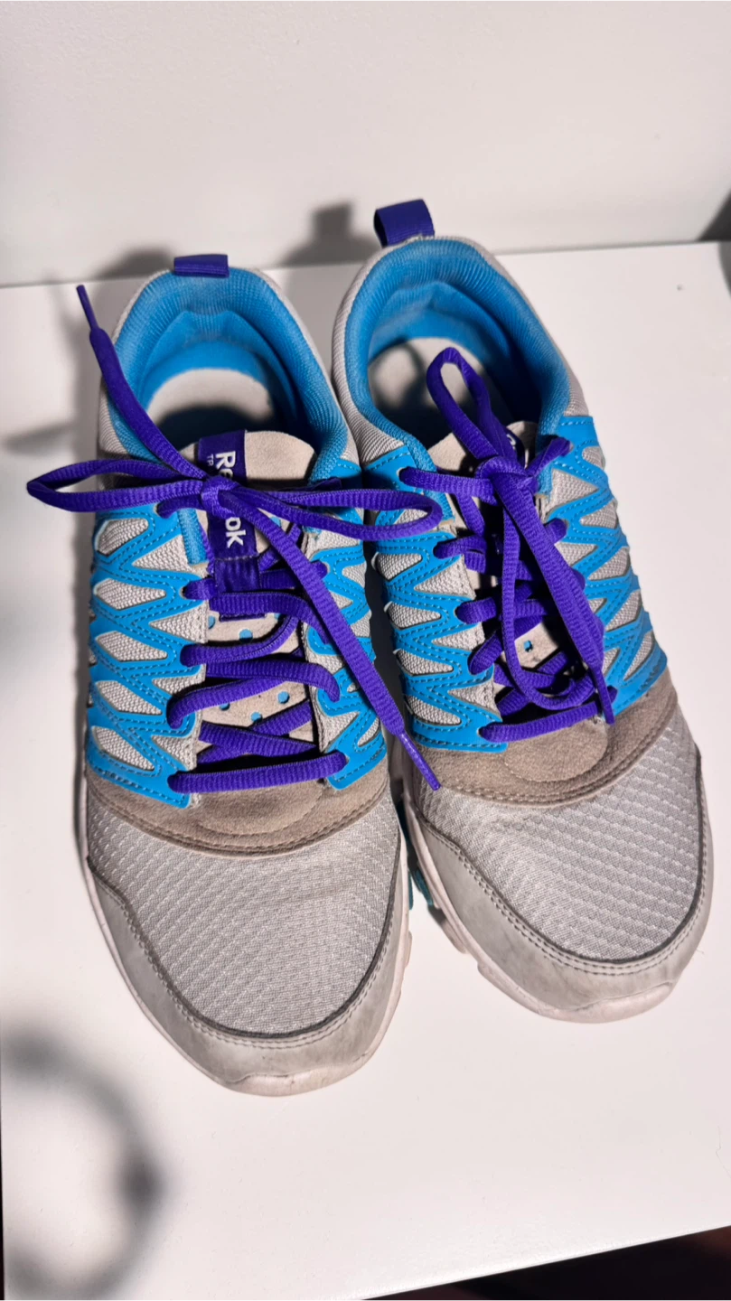 Reebok Running Shoes - US 7.5 / UK 5.5 - photo 2