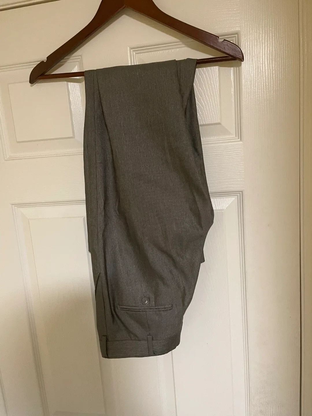 Boys Gray Suit Set – Size 16 Jacket & Pants image indicator(4)