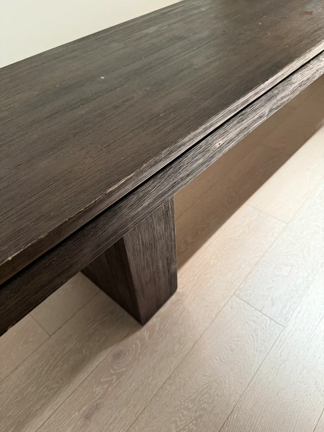 Dark Wood Bench image indicator(2)