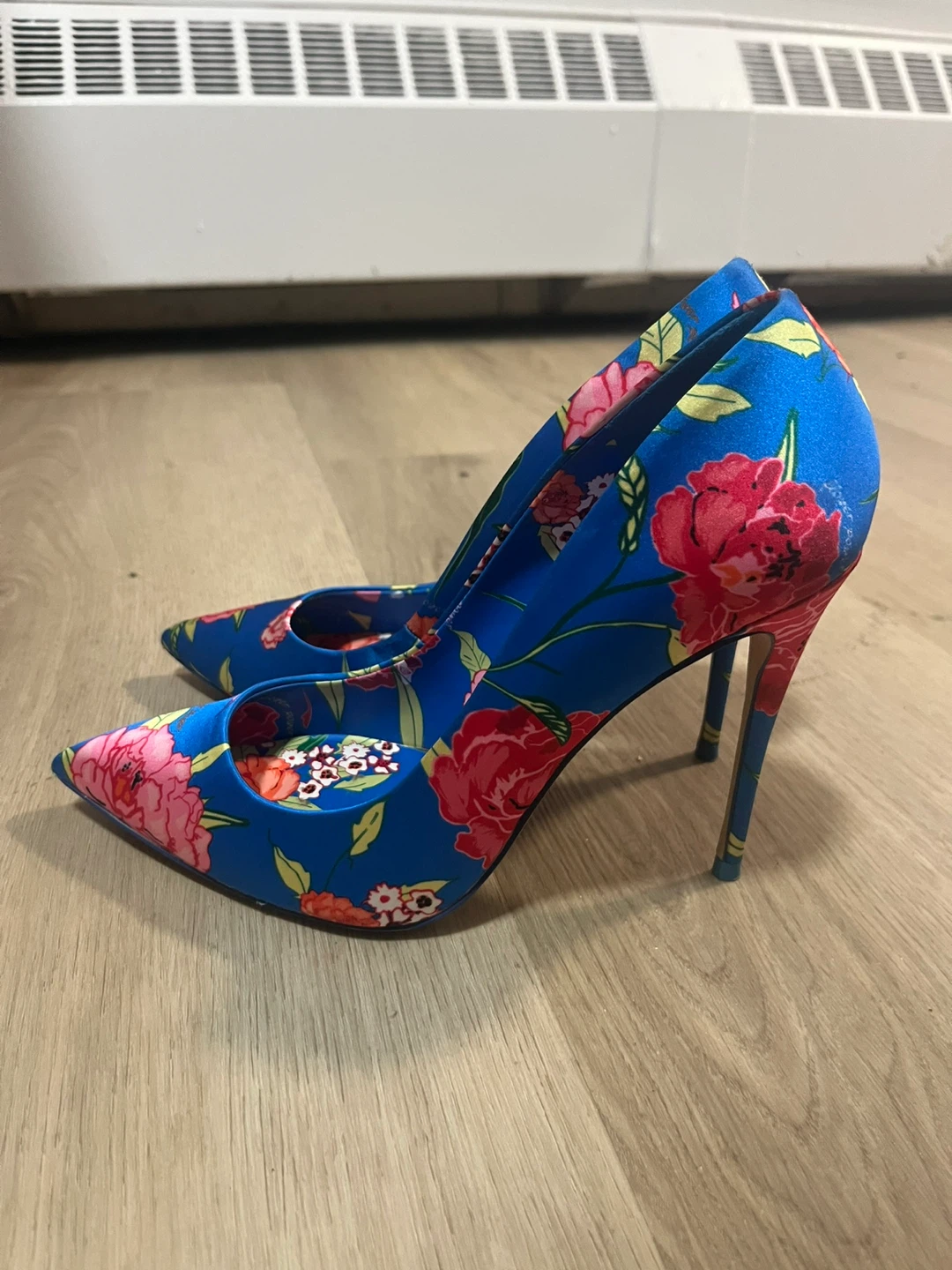 Aldo Floral Heels - Size 8 - photo 2
