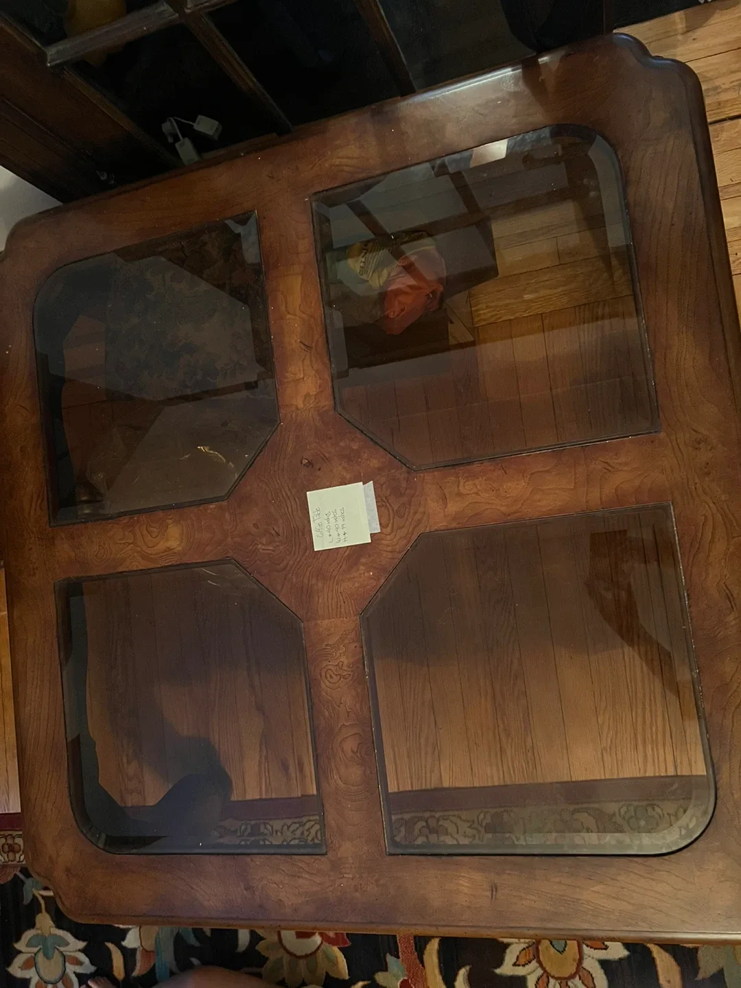 Coffee Table Wood & Glass 40"x40" image indicator(4)