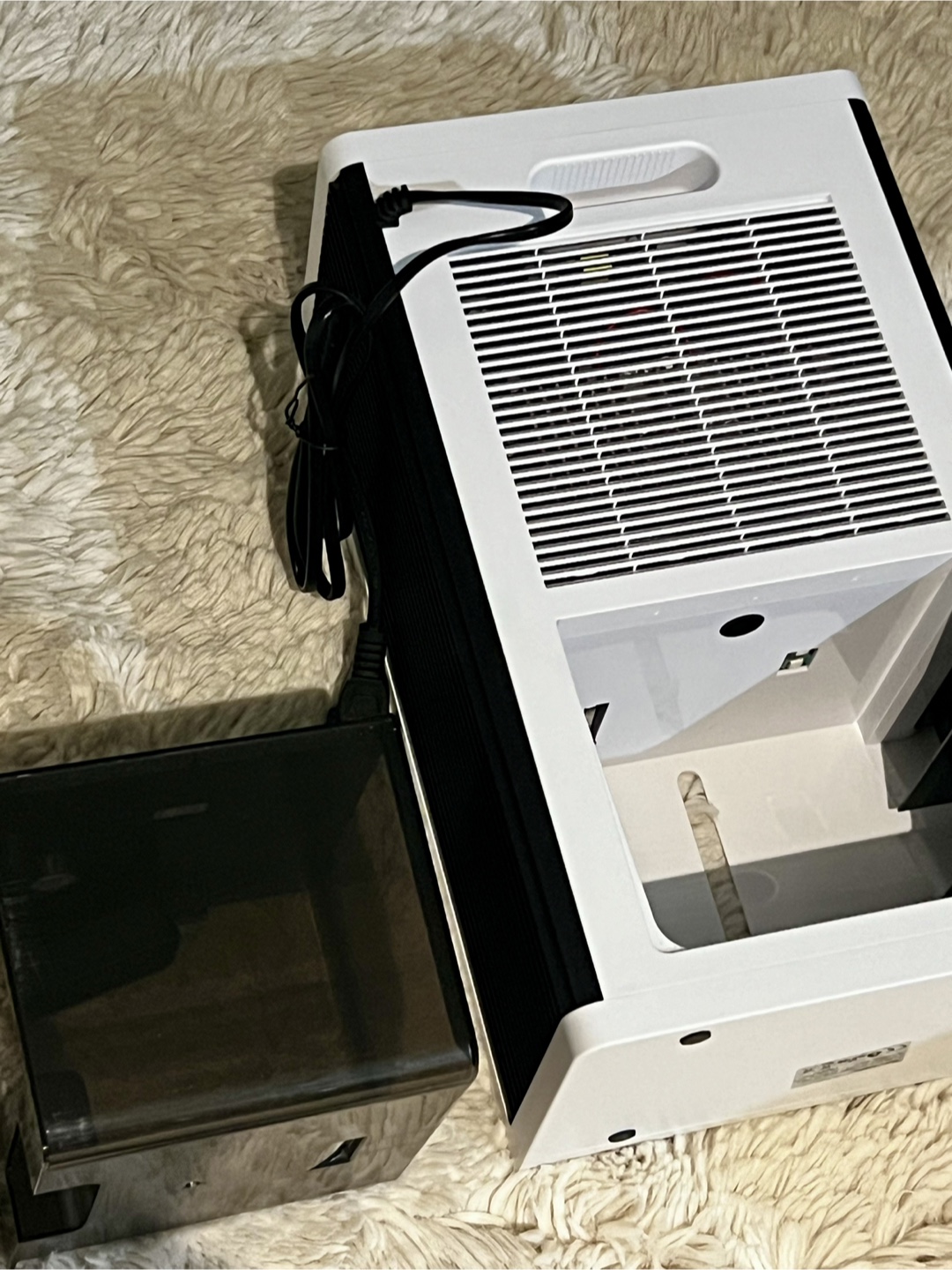 CJC Dehumidifier - White & Black - photo 4