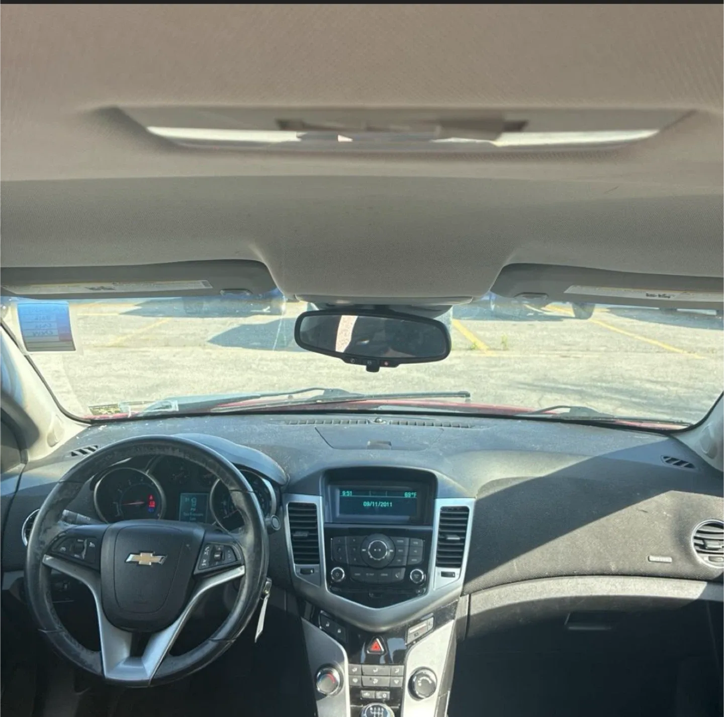 Red Chevrolet Cruze Sedan 2012 image indicator(7)