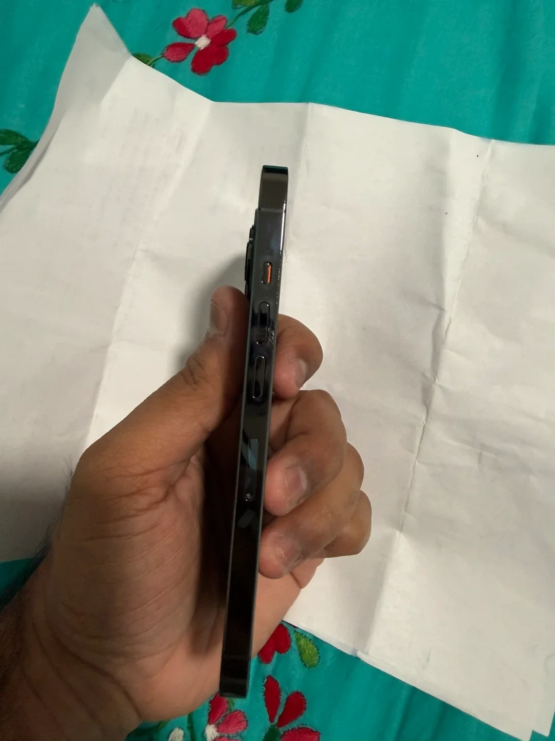 iPhone 13 Pro - Graphite image indicator(5)