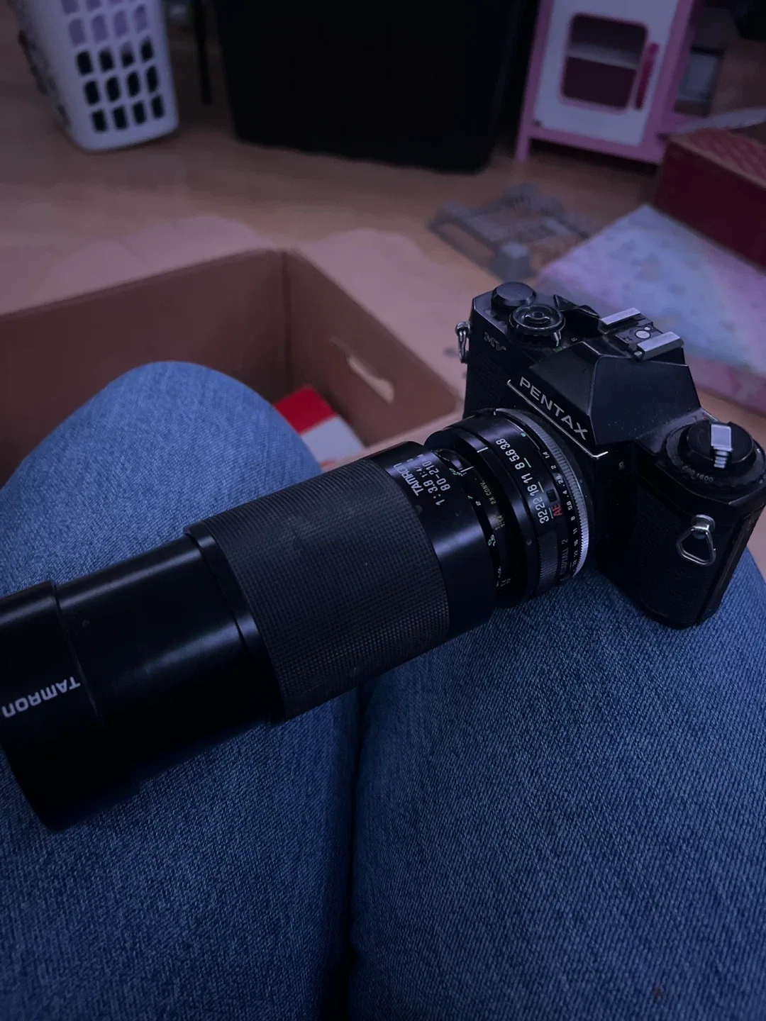 Pentax Camera with Tamron Lens image indicator(2)