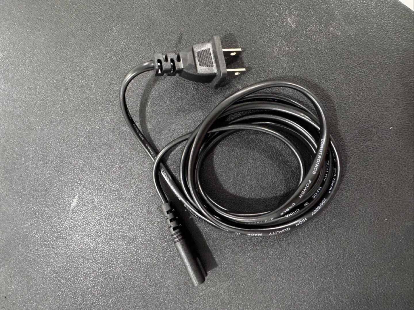 Apple Mac Mini M1 with Logitech Keyboard and Mouse image indicator(3)