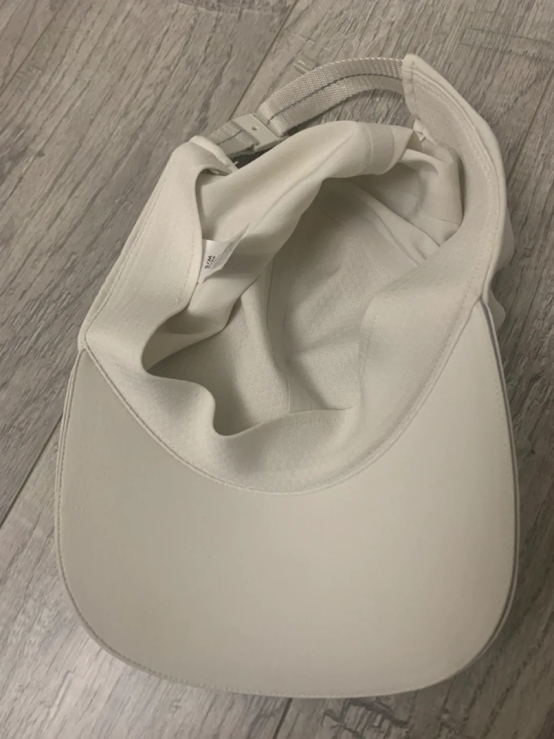Lululemon Fast and Free Running Hat - Bone, S/M image indicator(2)