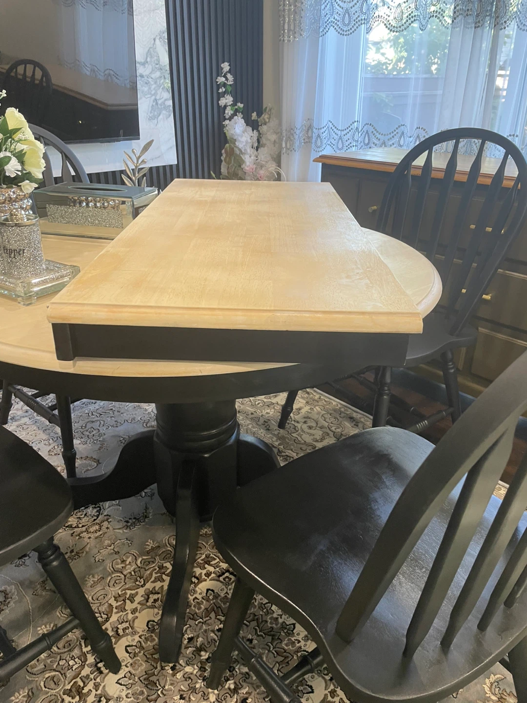 Round Wooden Extendable Dining Table - photo 5