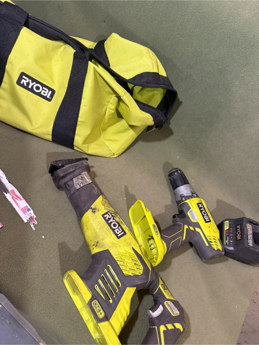 Ryobi Tool Set (Reciprocal Saw/Drill/Charger/Bag) image indicator(7)