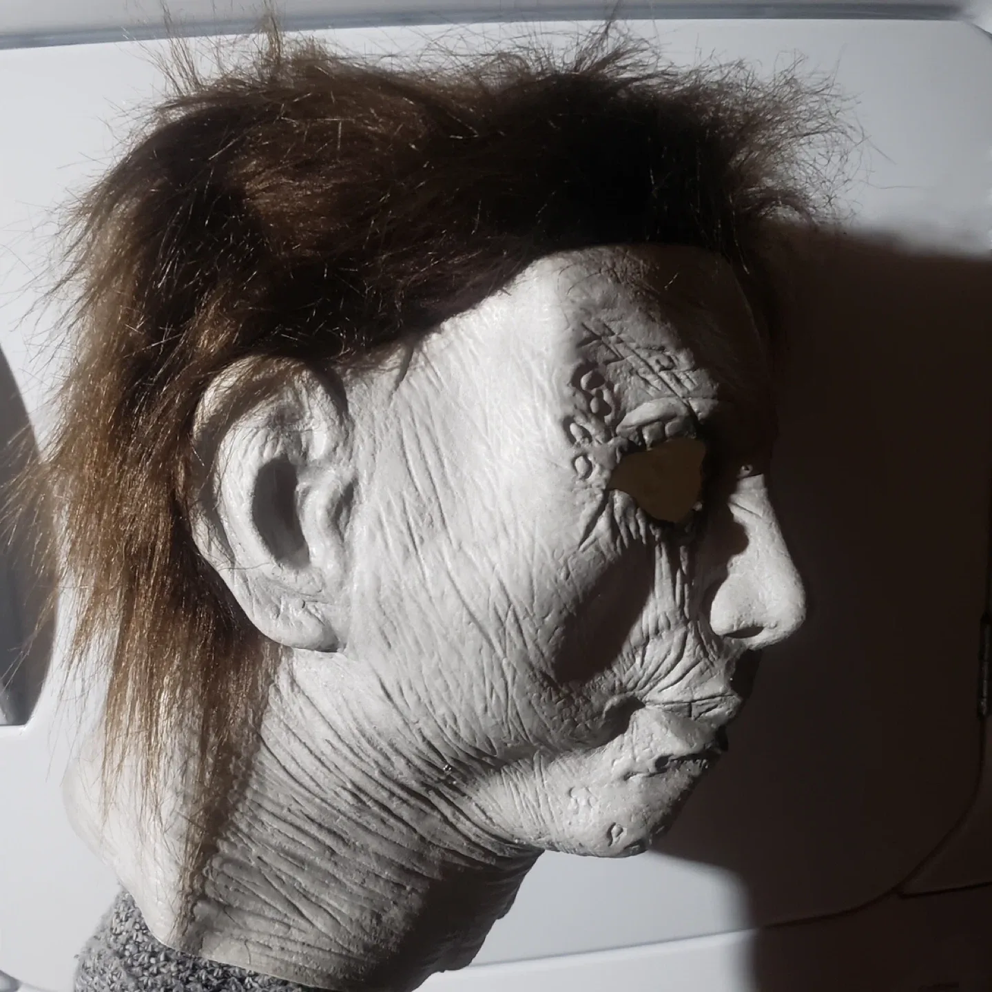 Mike Myers Mask image indicator(2)