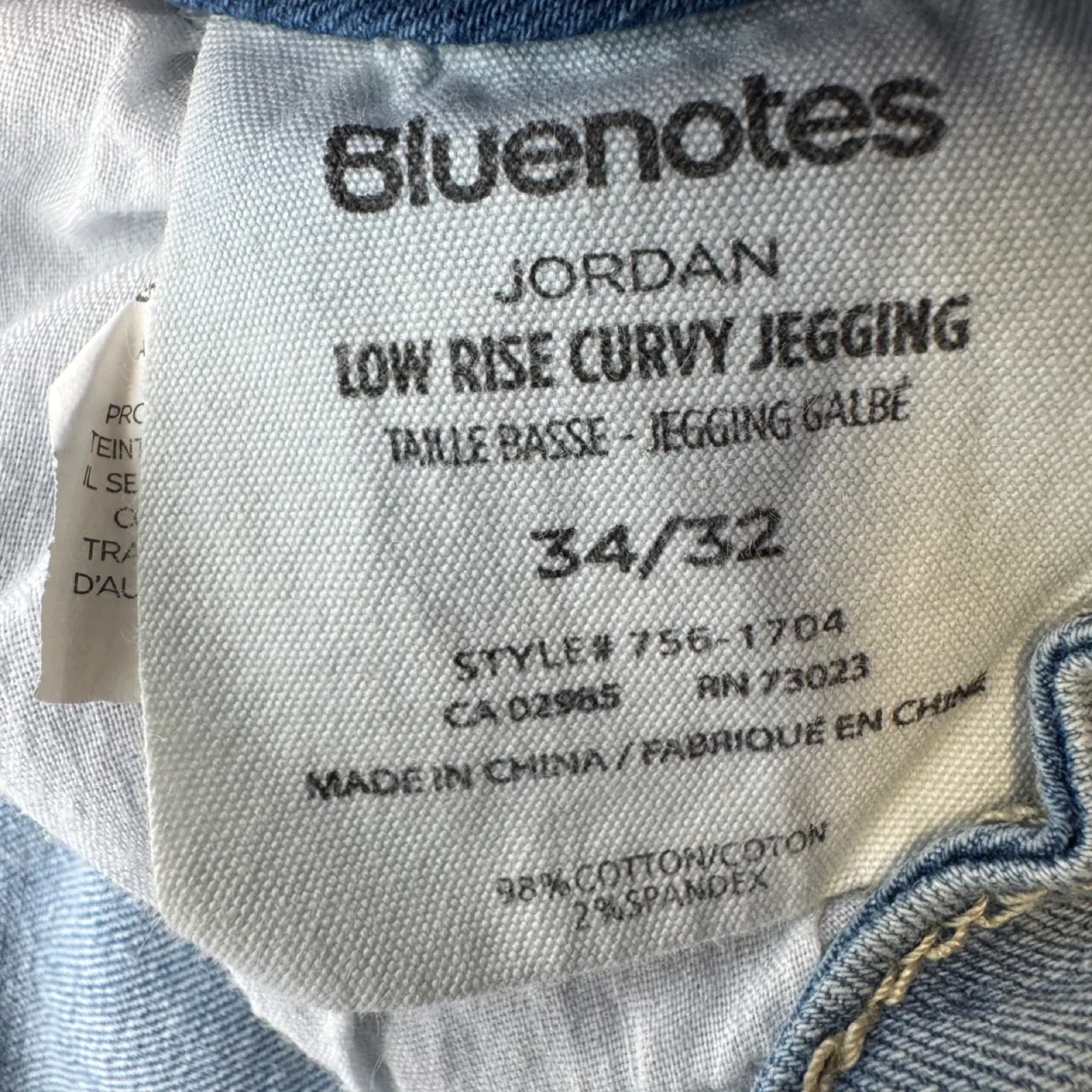 Bluenotes Low Rise Curvy Jegging Jeans Women's Size 34/32 image indicator(9)