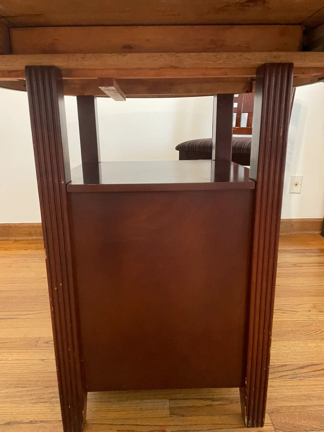 Dining Table with 6 Chairs - Dark Wood image indicator(3)