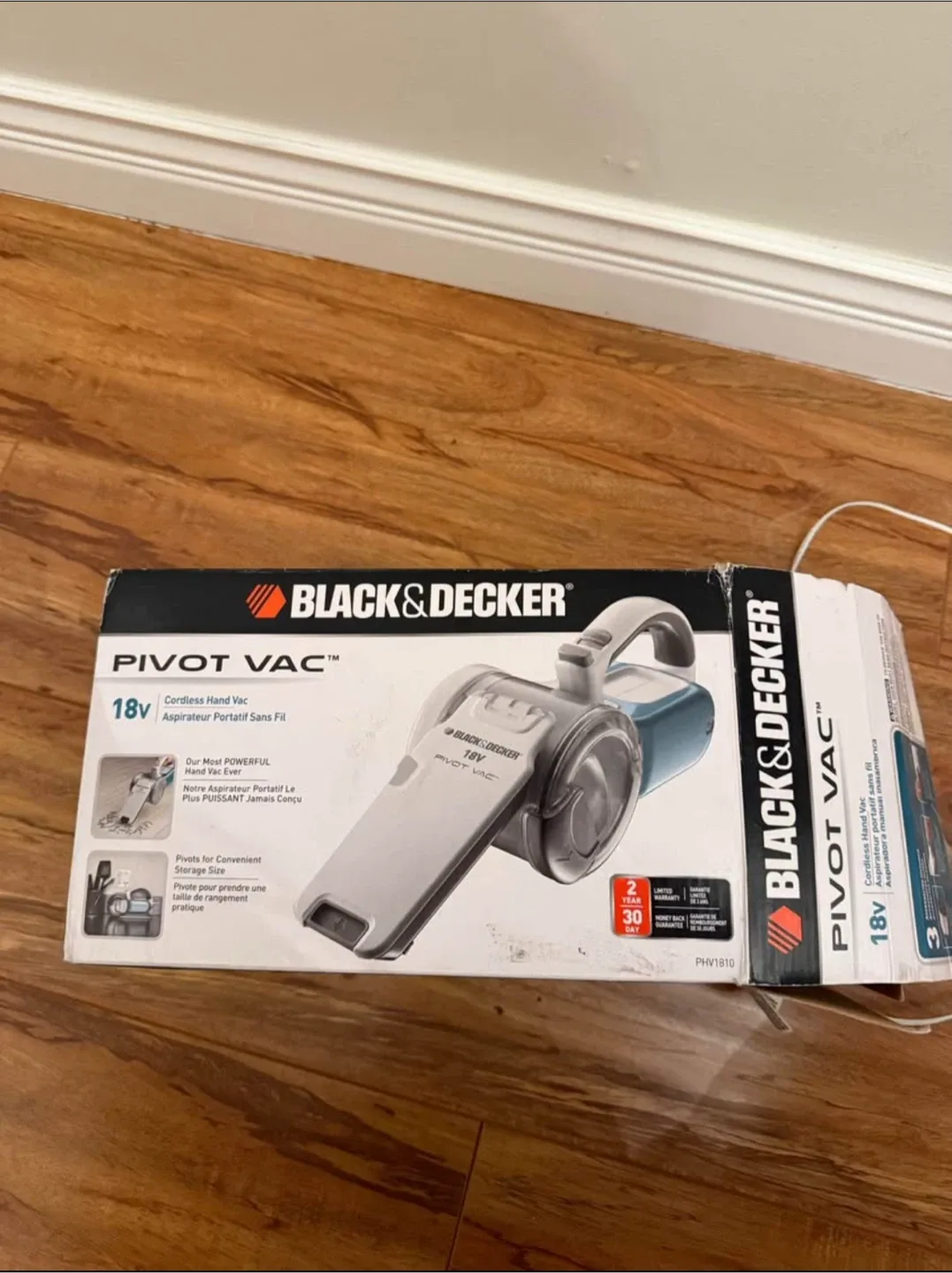 Black&Decker Cordless Hand Vacuum thumbnail