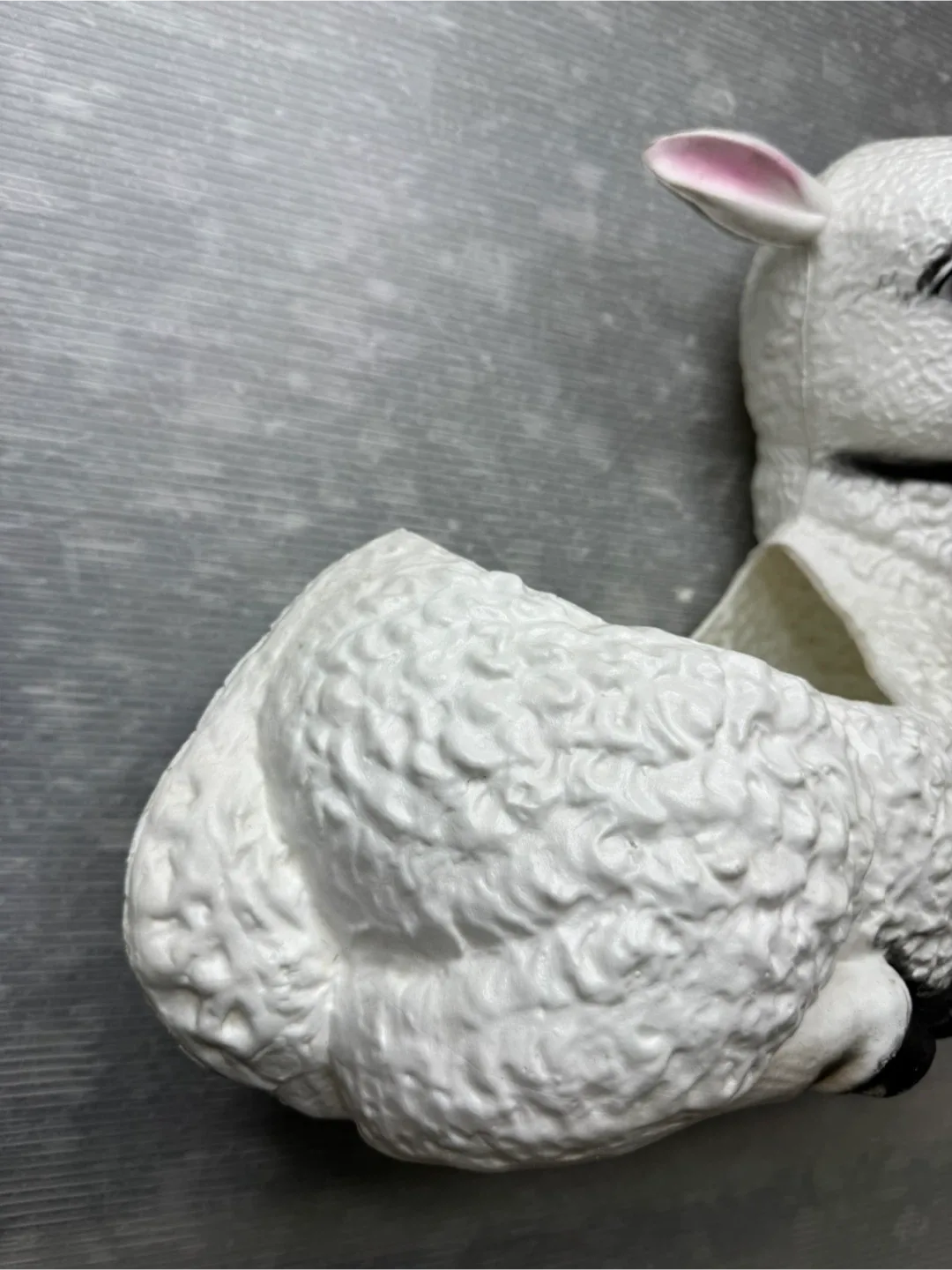 vintage BLOW MOLD LAMB Planter Flower Pot Easter Christmas image indicator(5)