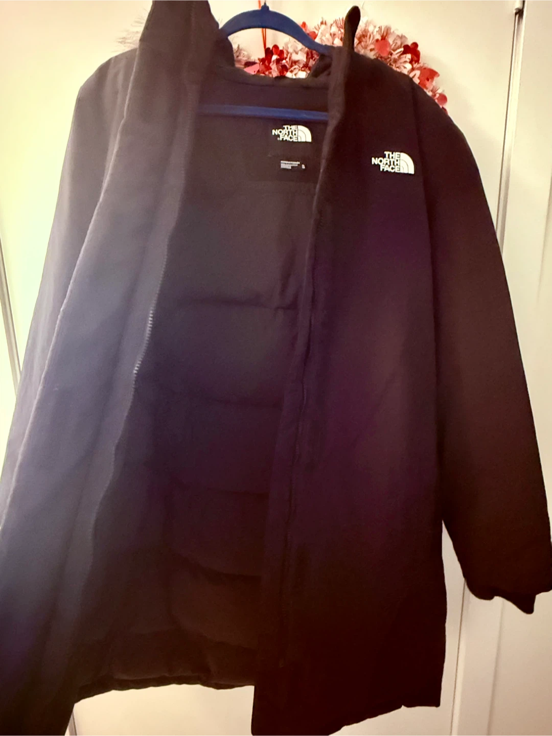 New! The North Face Parka - (retail $459.99+tax) - photo 2