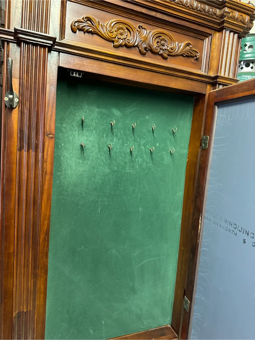 Hall Tree with Seat image indicator(4)