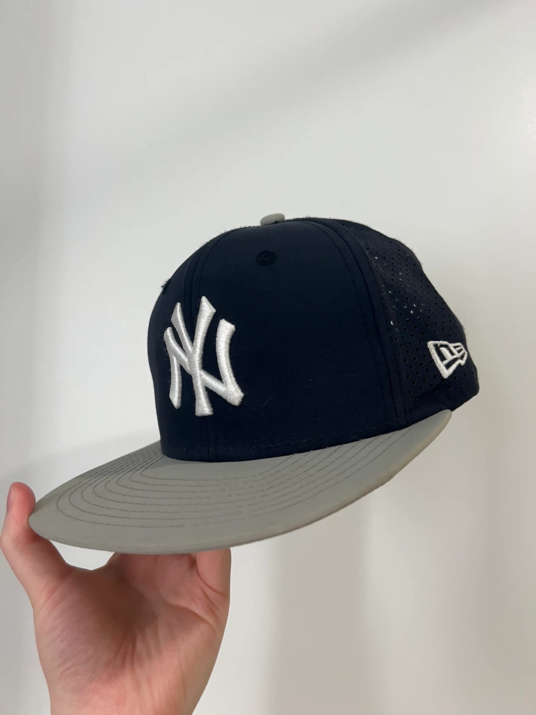 (Retail $68)New Era New York Yankees Hat/Cap