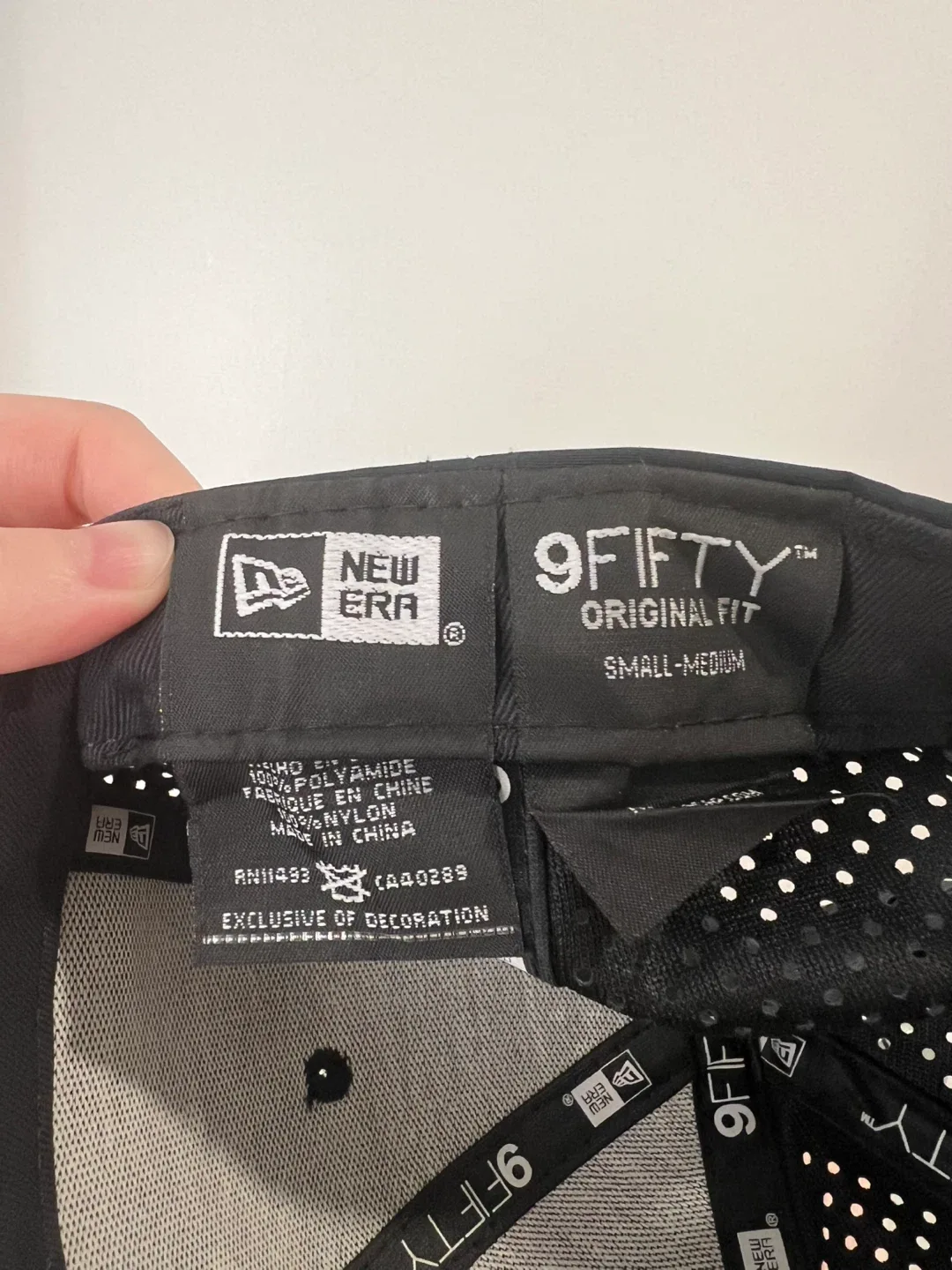 (Retail $68)New Era New York Yankees Hat/Cap image indicator(5)