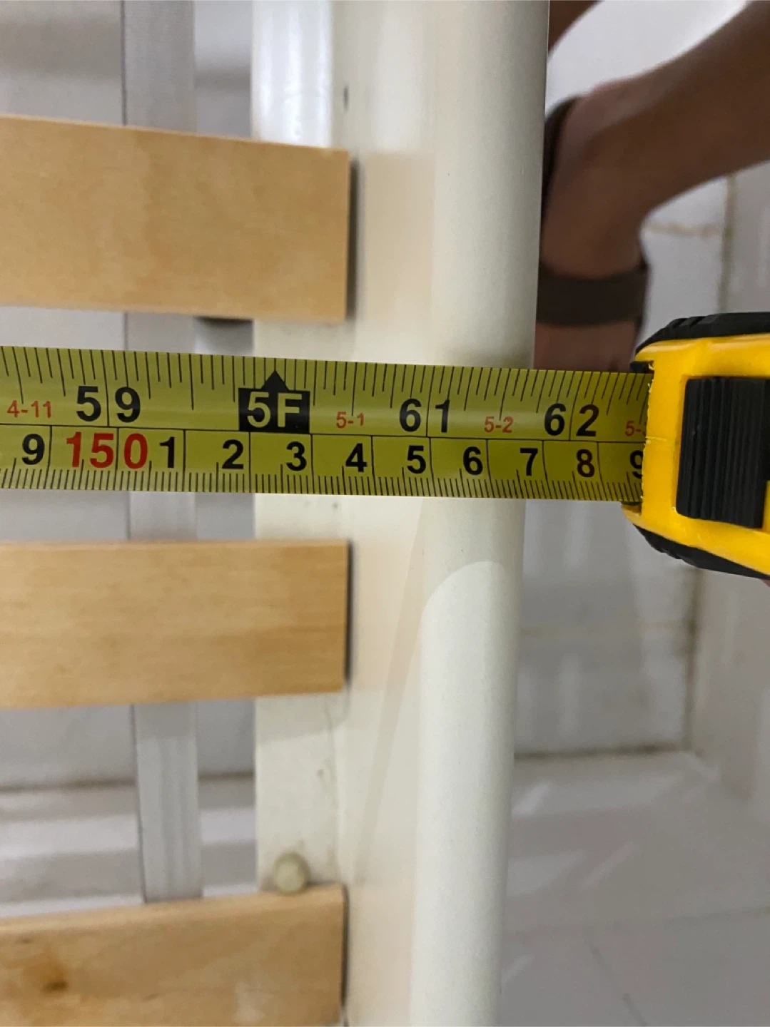 IKEA REIVIK White Queen Bed Frame - photo 3