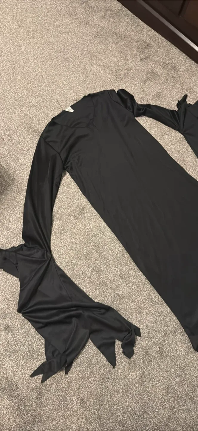 Black Halloween Costume image indicator(2)