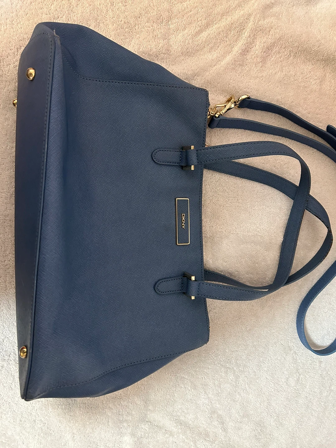 Mixed Designer Handbags: DKNY, Coach, Michael Kors - photo 5