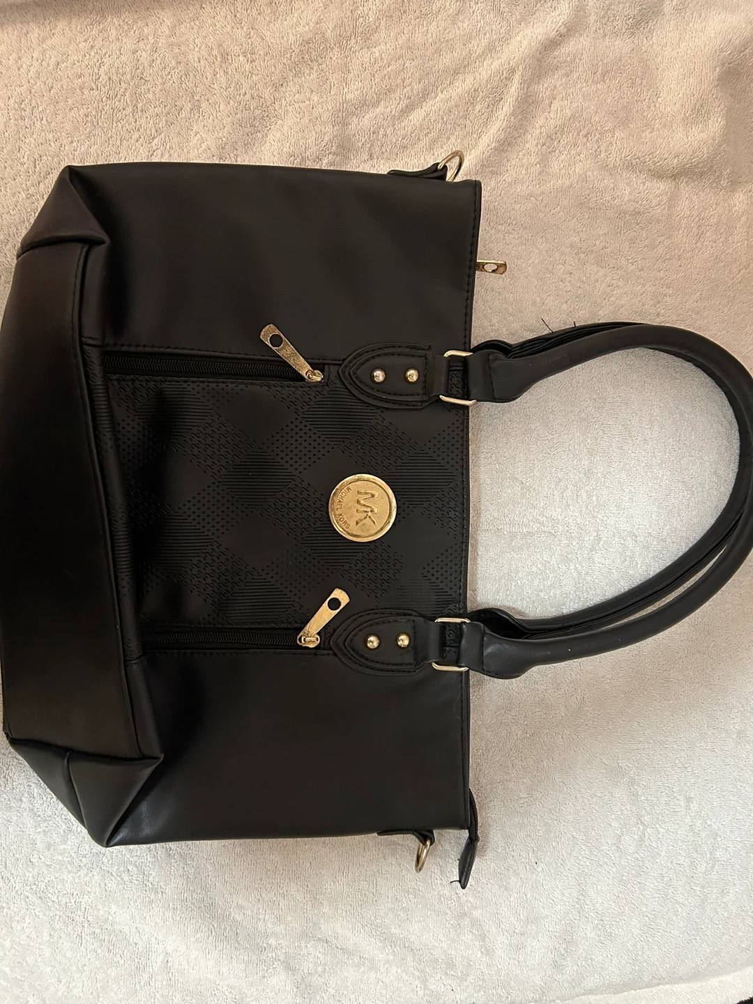 Mixed Designer Handbags: DKNY, Coach, Michael Kors - photo 2
