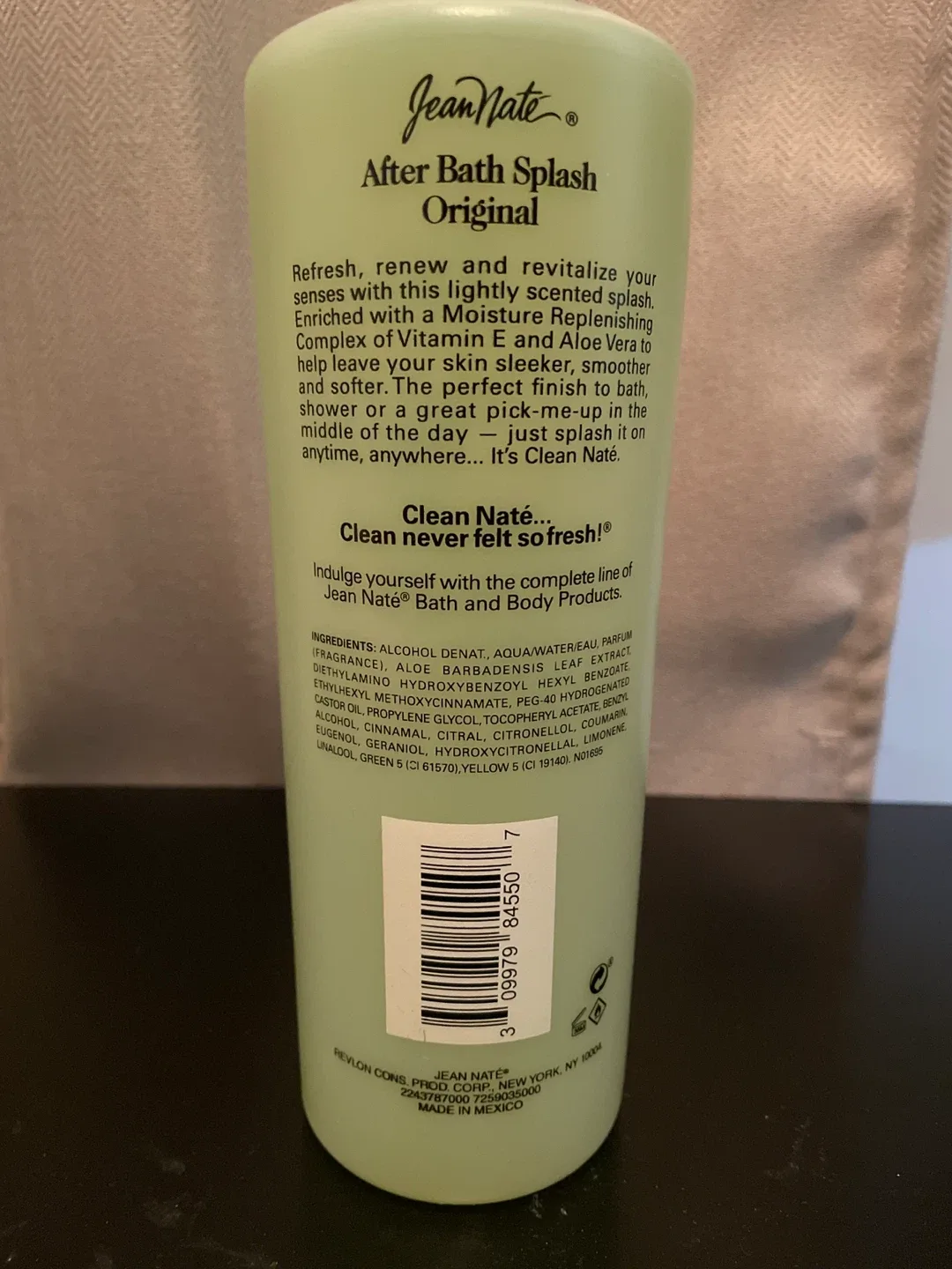 Jean Nate After Bath Splash Original 30 fl oz image indicator(2)