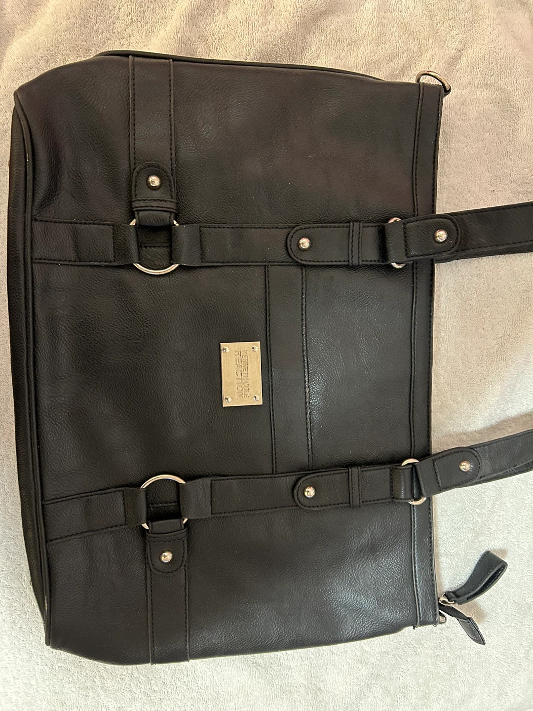 Kenneth Cole Reaction Red Tote Bag - photo 2