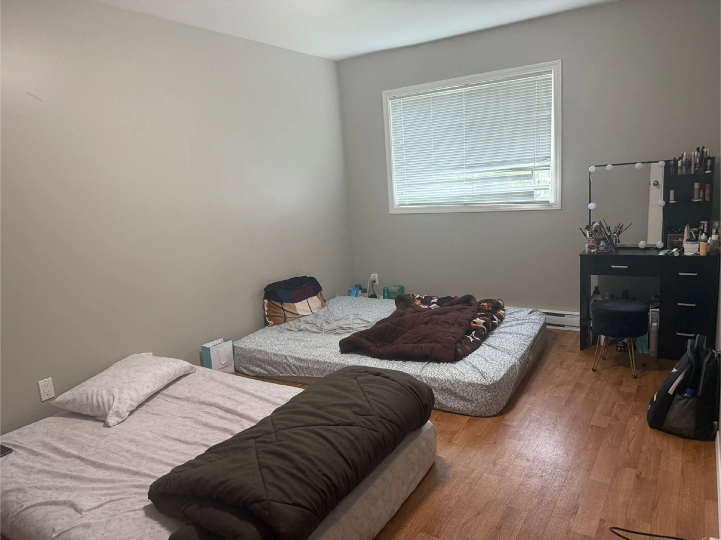 Private room for rent - photo 4