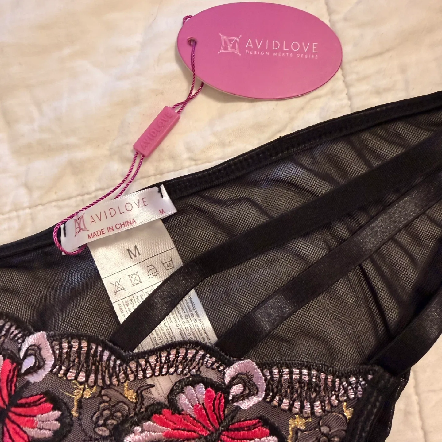 🦋 BNWT! Mesh Strappy Butterfly Embroidered Panties - Size Medium image indicator(4)