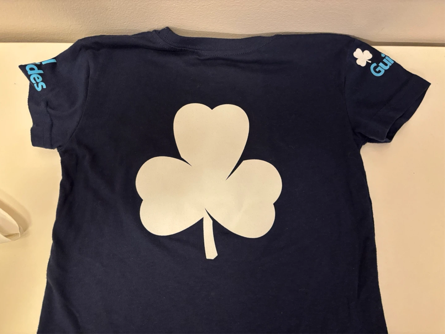 Guides Embers Navy Uniform T-Shirt Size 4 and neckerchief - photo 4