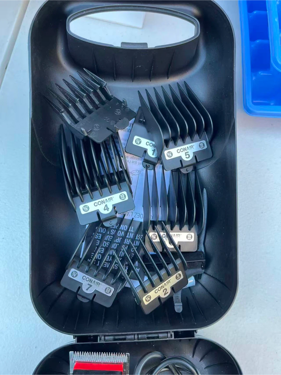 Conair Men Hair Clipper Set with Case - photo 3