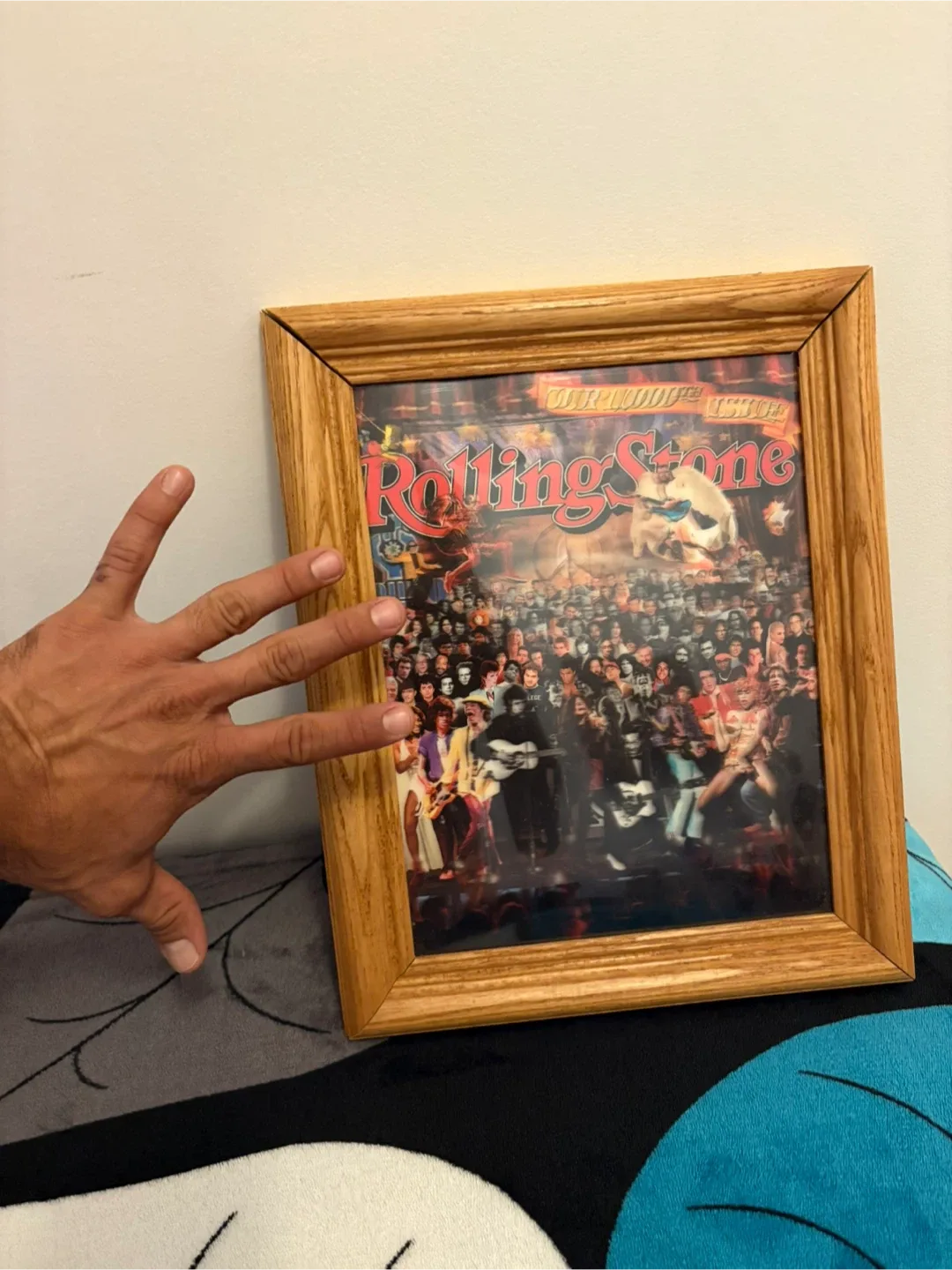 Rolling Stone Framed Poster image indicator(3)