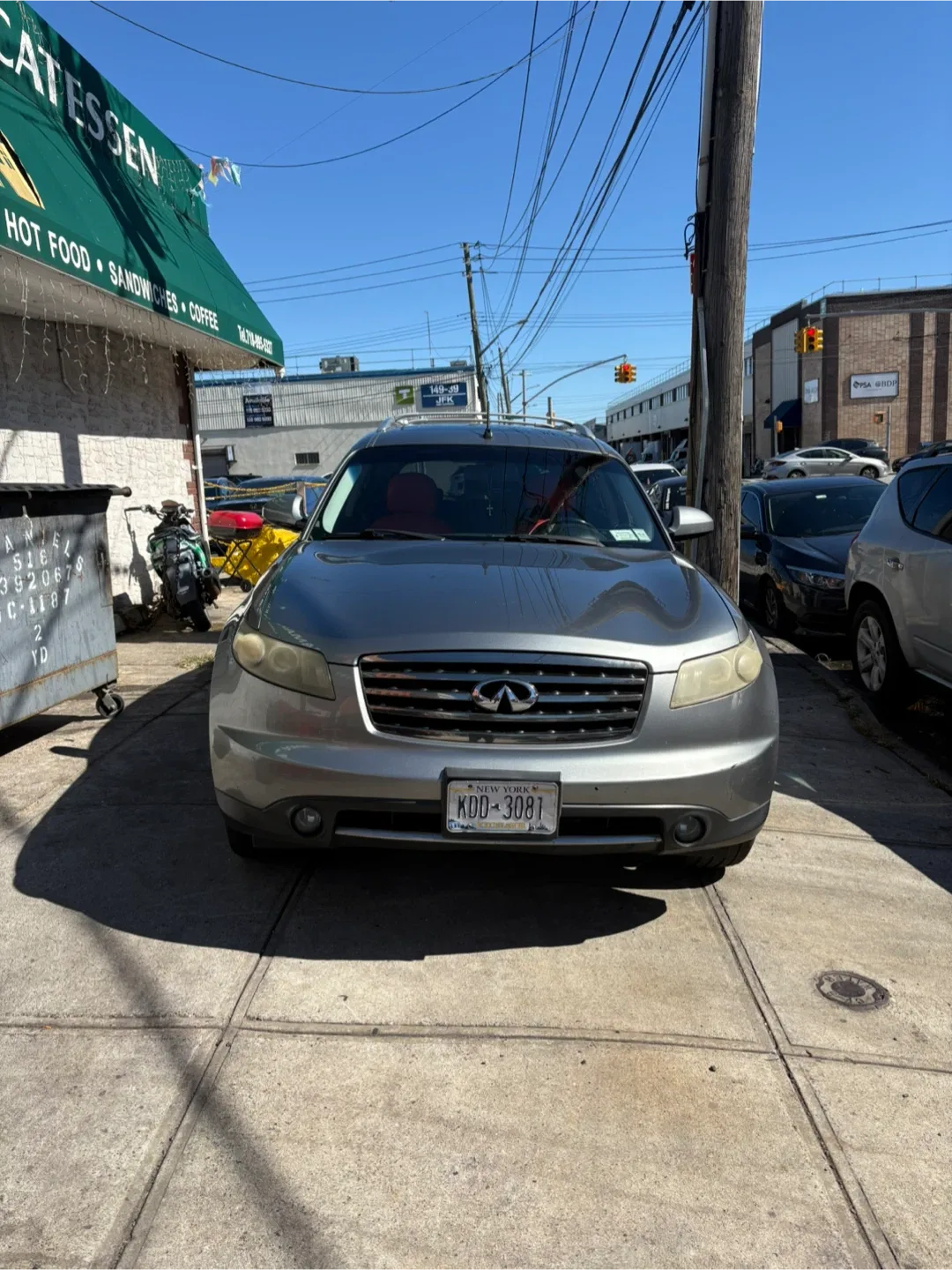 Infiniti FX35 SUV image indicator(2)