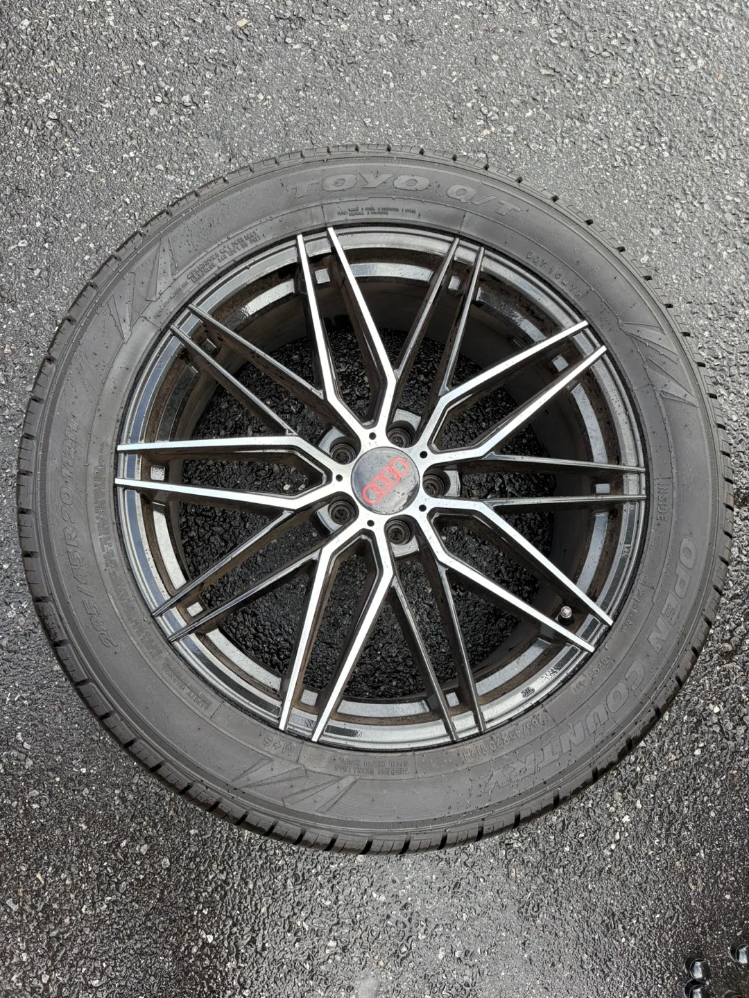 Toyo Open Country Tires on Black Wheels image indicator(2)