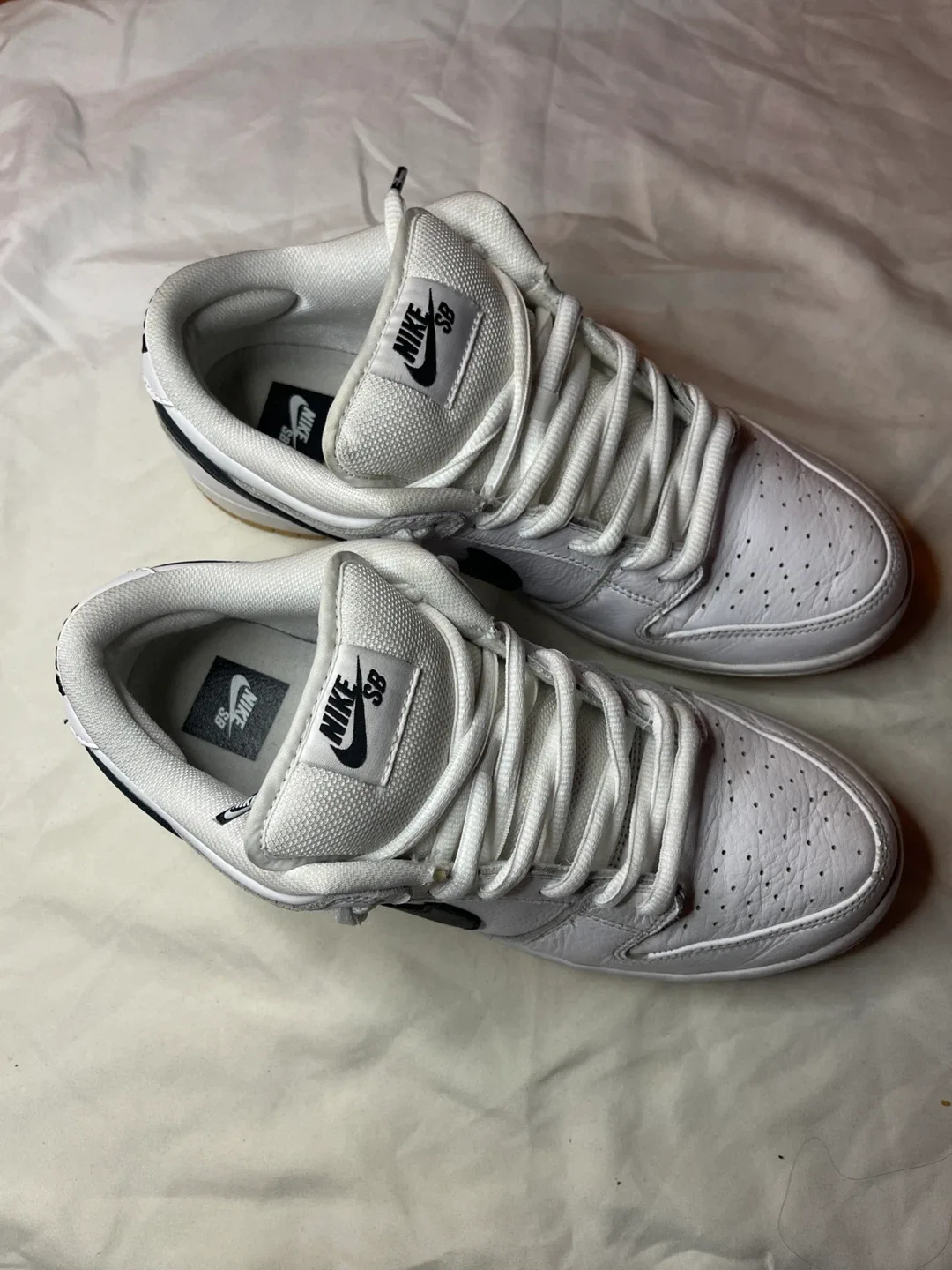Nike SB Dunk Low Pro “White Gum” image indicator(4)