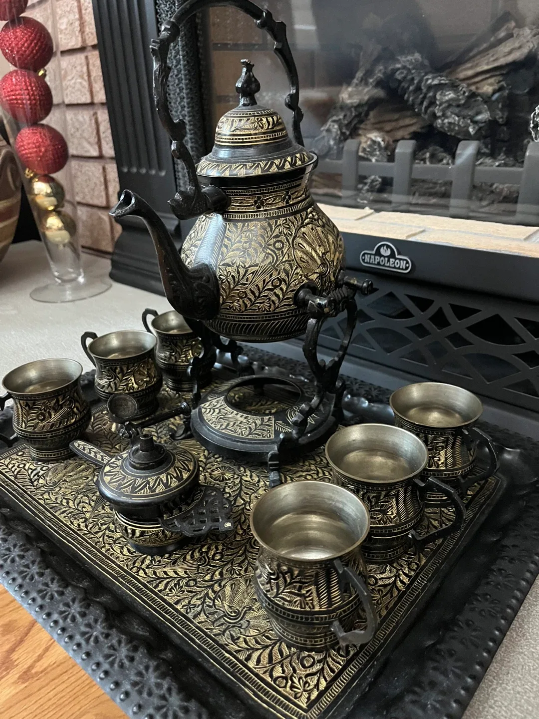 Vintage Tea Set with Tray image indicator(2)