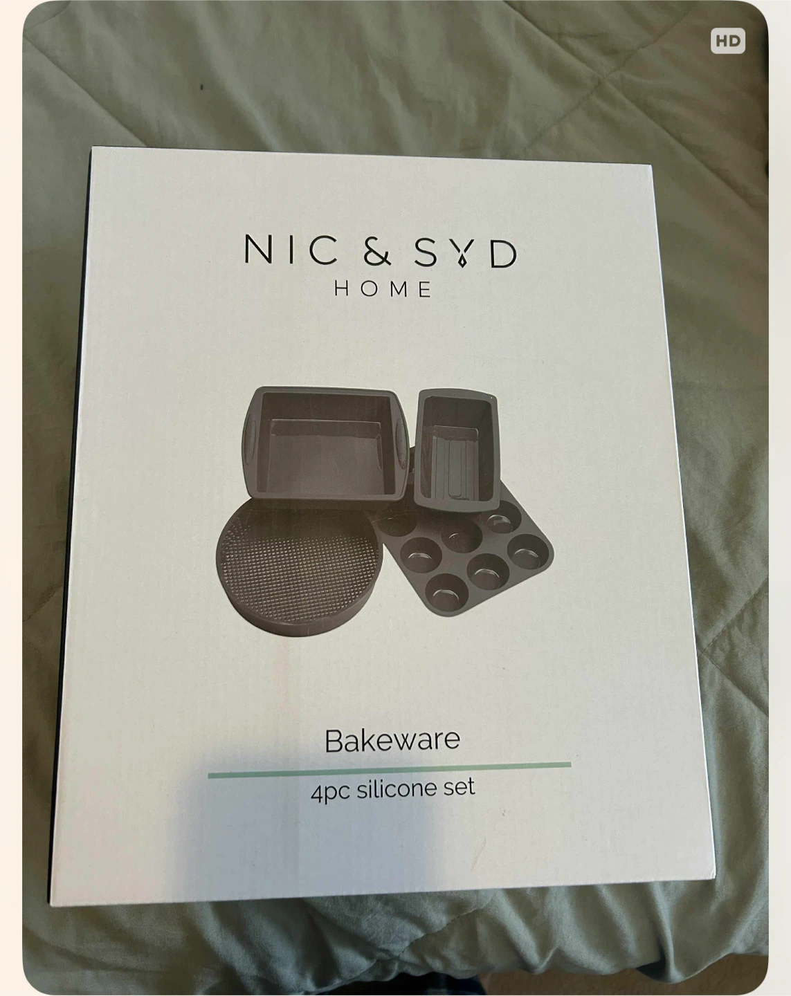 New Nic & Syd Home Bakeware 4pc Silicone Set