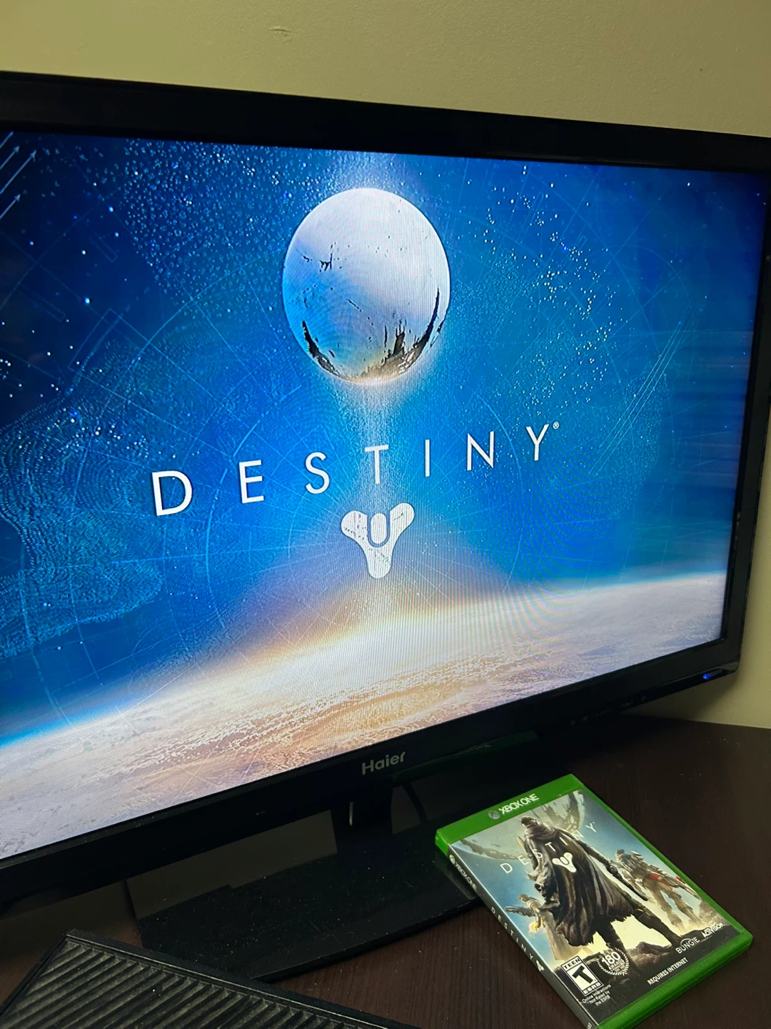 Black Xbox One Bundle - photo 2