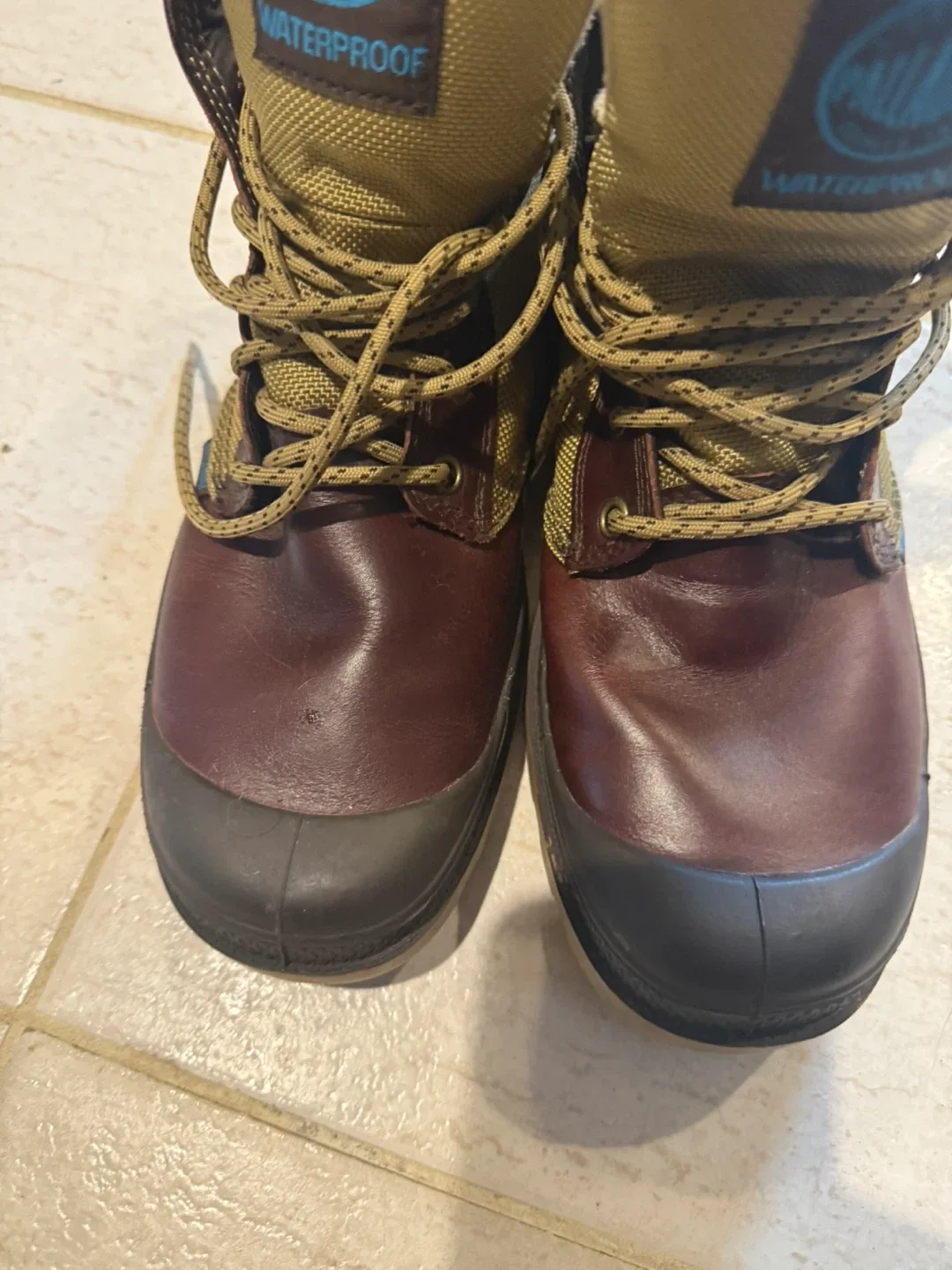 Palladium Waterproof Boots - Men's Size 8.5 image indicator(3)