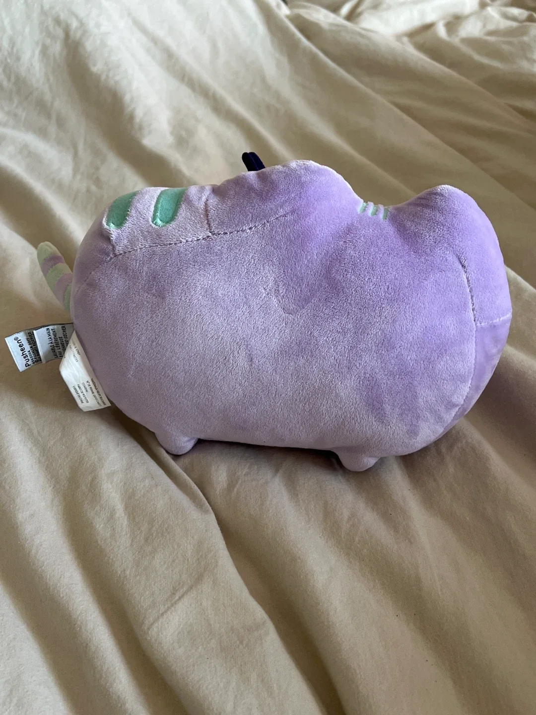 Pusheen Lavender Amethyst Plush image indicator(3)
