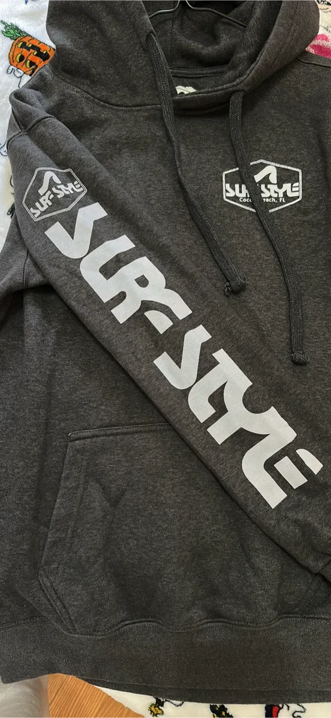 Surf Style Grey Hoodie image indicator(5)