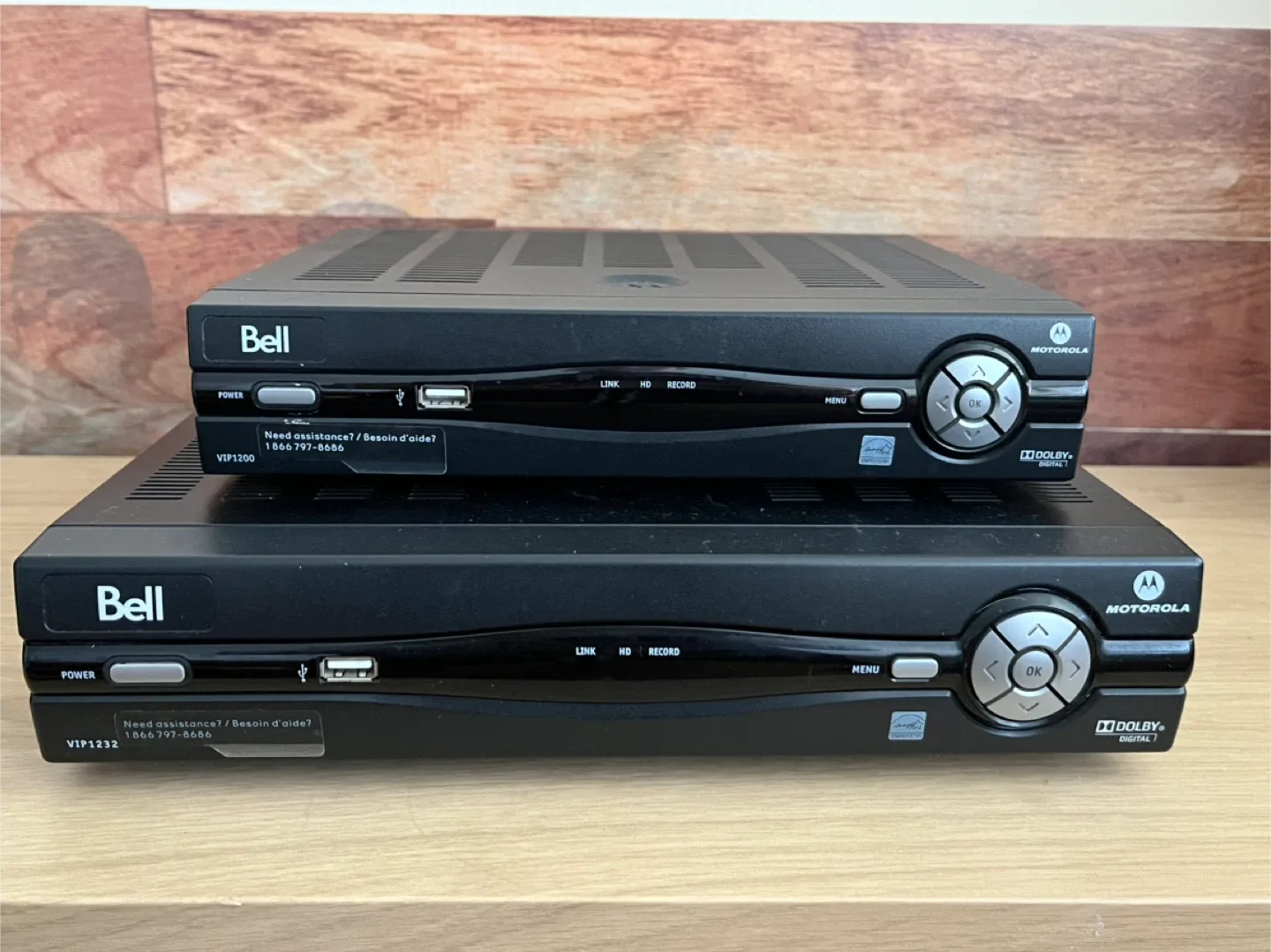 Bell VIP1200 & VIP1232 Set-Top Boxes image indicator(2)