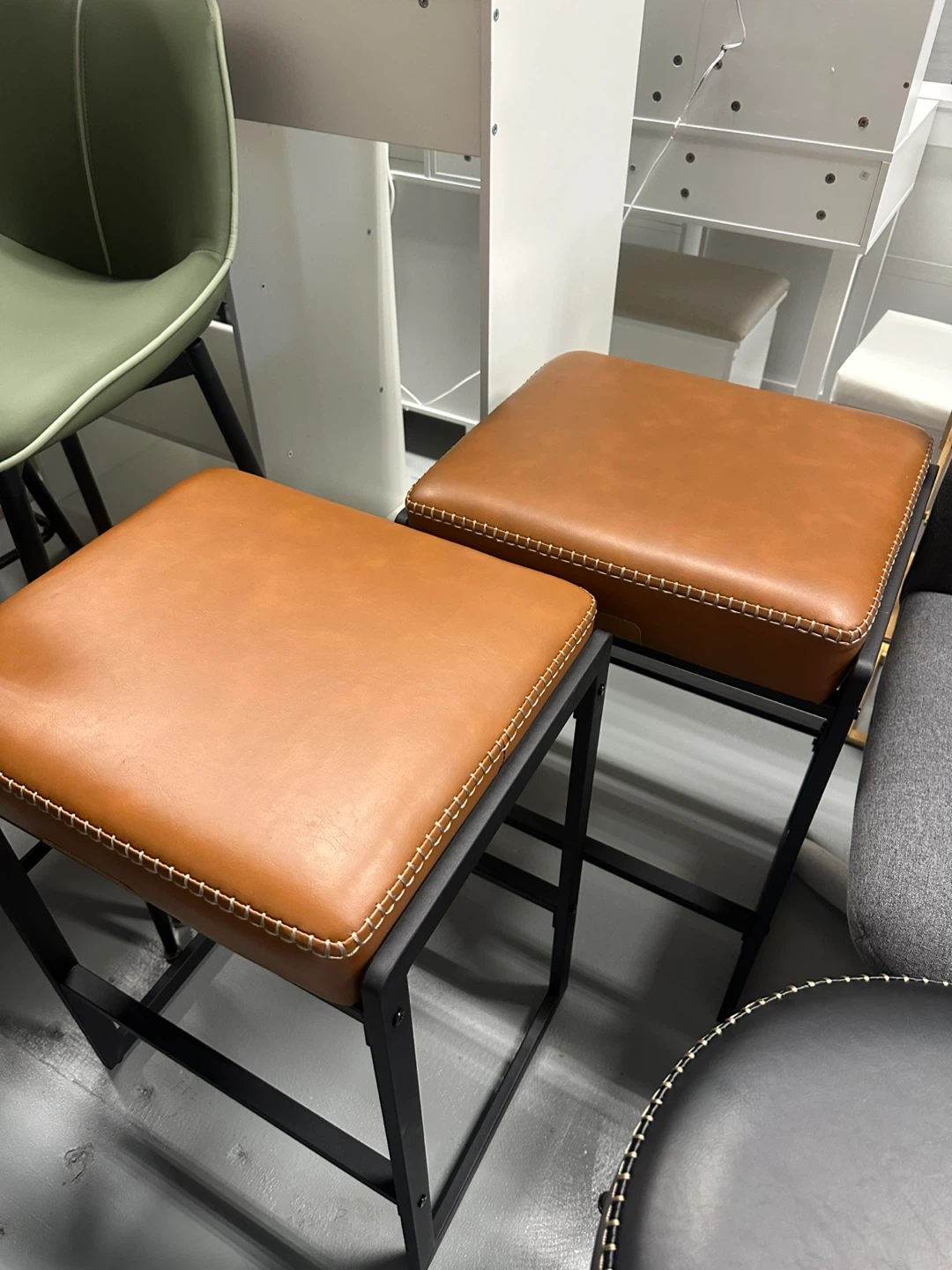 VASAGLE Bar Stool， 2for $150 - photo 4
