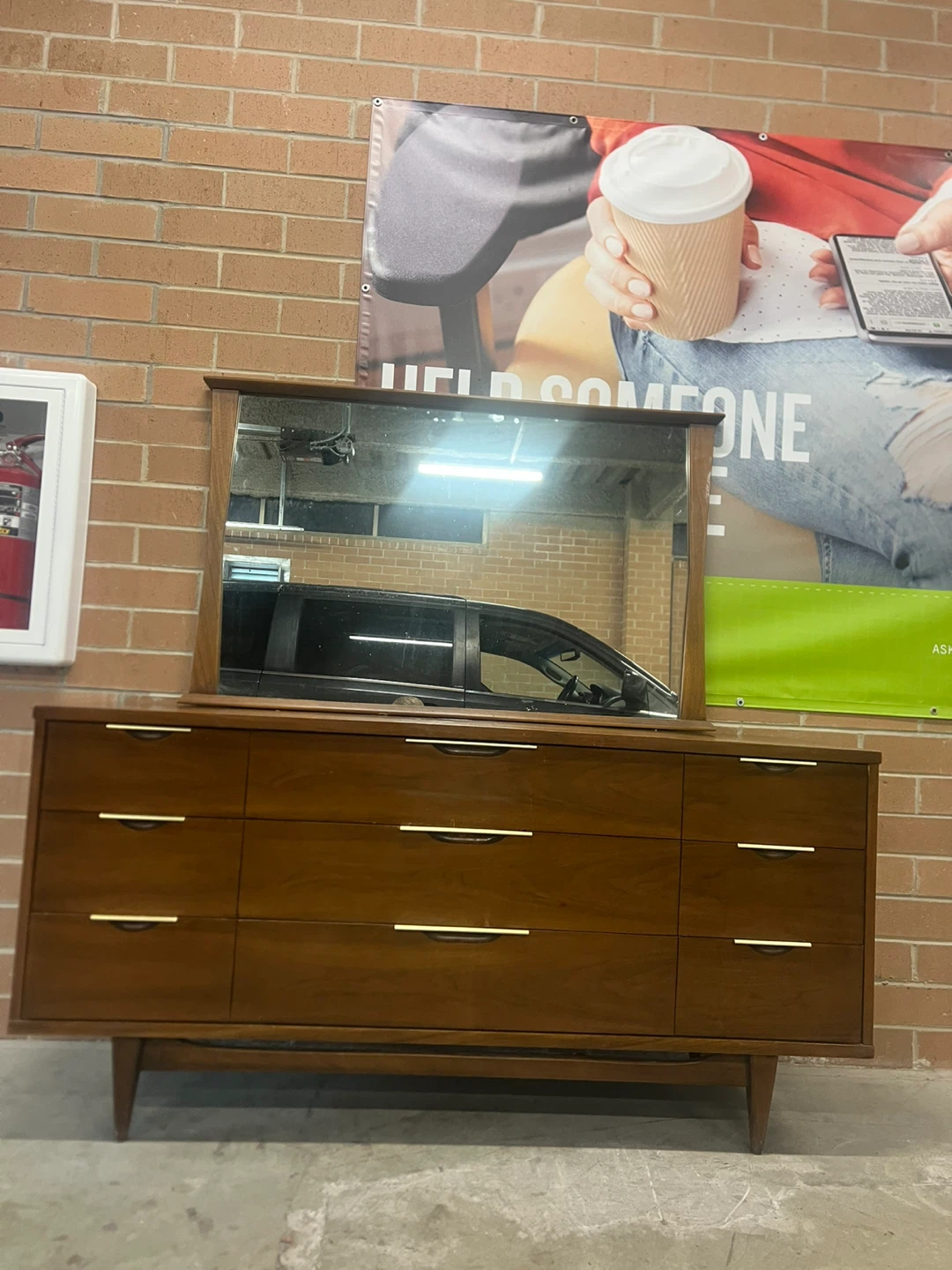 Kent Coffey MCM 9 drawers Dresser with Mirror