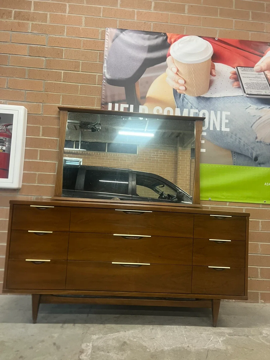 Kent Coffey MCM 9 drawers Dresser with Mirror