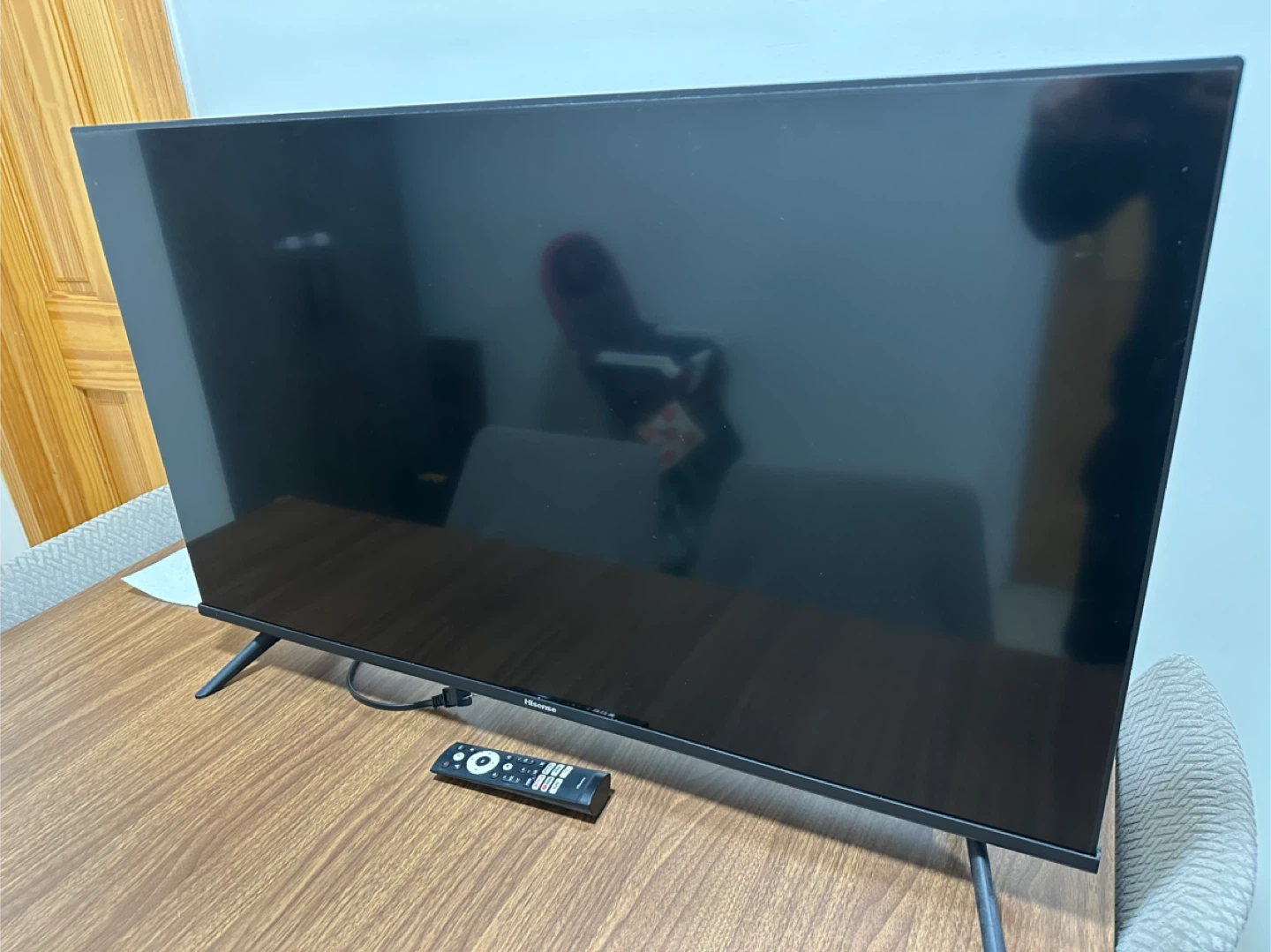 Hisense 40" Smart TV - photo 2