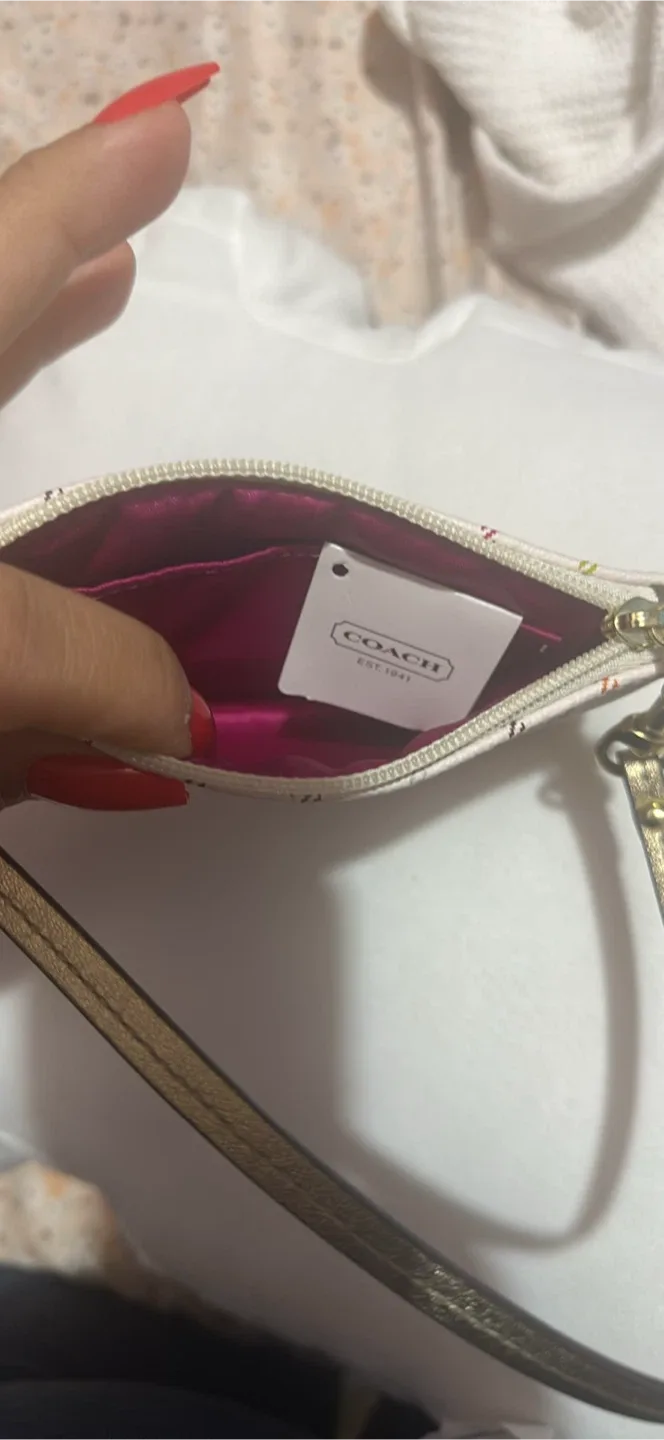 Coach Plaid Card Holder image indicator(3)