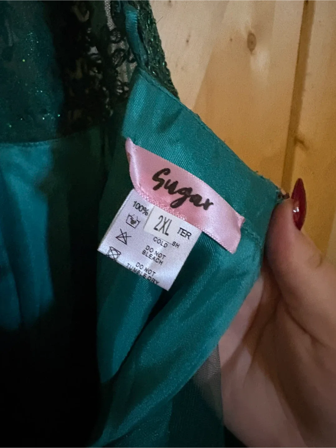 Elizabeth Noel Emerald Green Dress - Size 2XL image indicator(3)