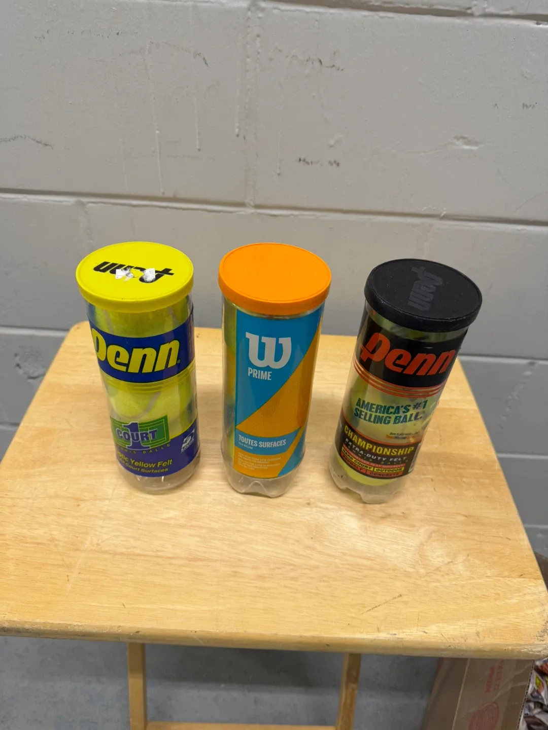 Penn & Wilson Tennis Balls - 3 Cans image indicator(2)